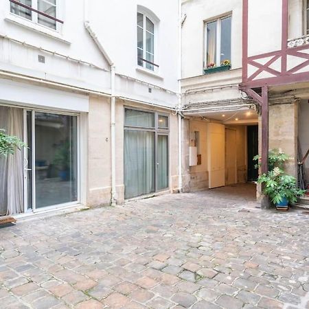 Grand Duplex Montmartre Apartment Paris Exterior photo